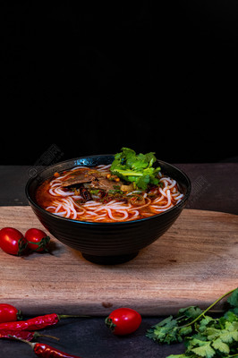 羊肉粉的味蕾诱惑